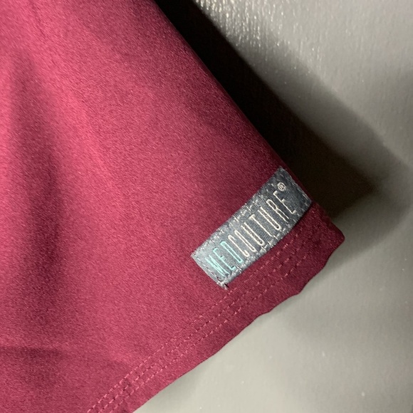 Med Couture Womens 8579 Racerback Shirttail V-Neck Scrub Top - Picture 3 of 9